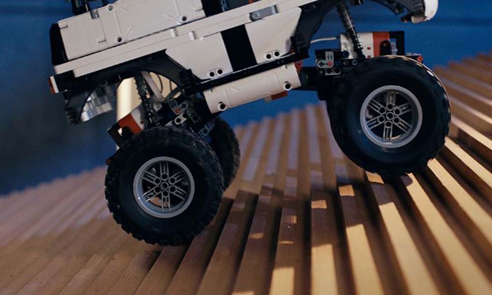 Умный конструктор внедорожник Xiaomi Intelligent Building Blocks Four-wheel Drive YYSQC01IQI - 5