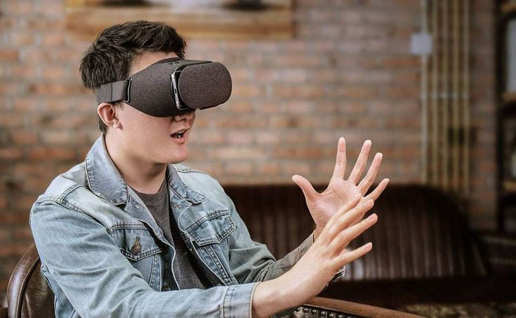 Очки виртуальной реальности Xiaomi Mi VR Play 2 в деле