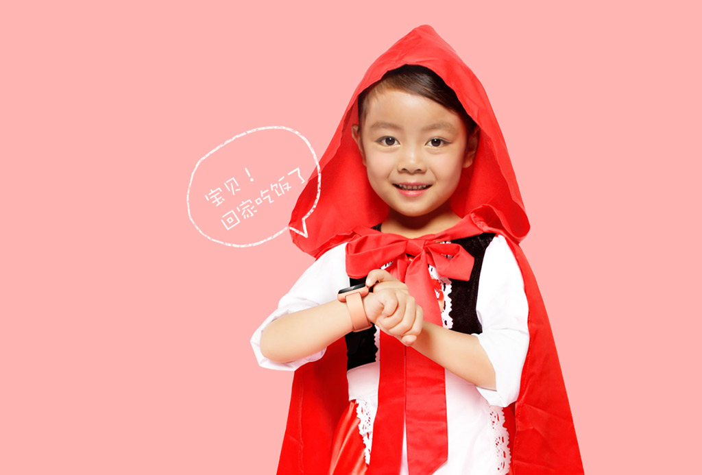 Умные часы Xiaoxun Children Smart GPS Watch синие на руке